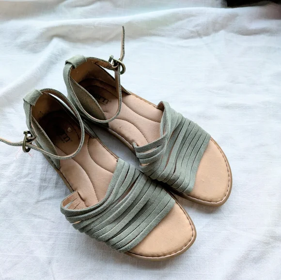 Born Margot Suede Sandals - Picture 3 of 7